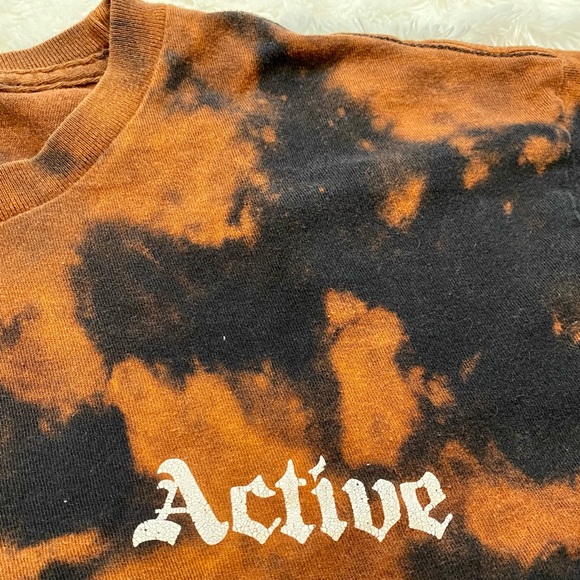 Active Bleached Dyed Tee - Picture 2 of 3